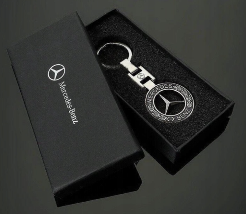 MERCEDES BENZ BRELOK BRELOCZEK DO KLUCZY NA PREZENT PUDEŁKO ŚWIĘTA