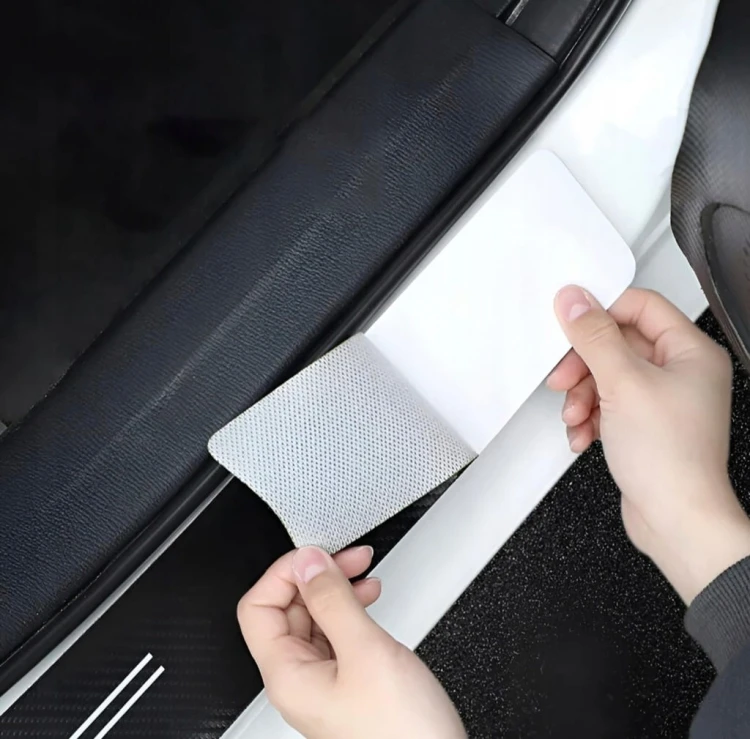 SKODA OCTAVIA FABIA SUPERB YETI NAKLEJKI FOLIA OCHRONNA NA PROGI 4szt.