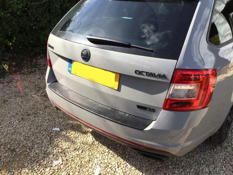 SKODA FABIA OCTAVIA YETI KODIAQ RAPID EMBLEMAT NA KLAPĘ TYŁ 80MM